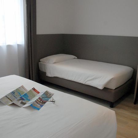 Hotel Sonia Trieste Luaran gambar