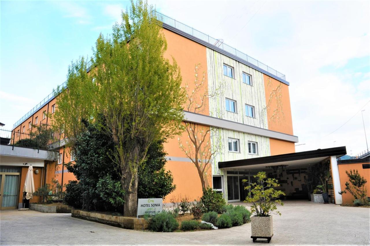 Hotel Sonia Trieste Luaran gambar