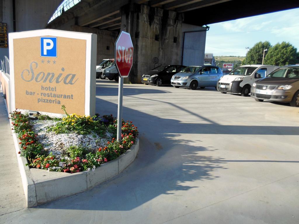 Hotel Sonia Trieste Luaran gambar