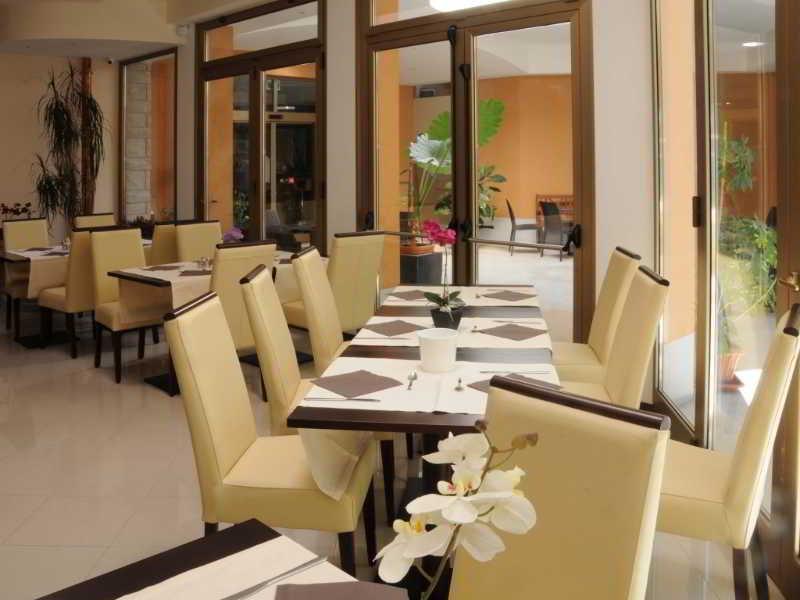 Hotel Sonia Trieste Luaran gambar