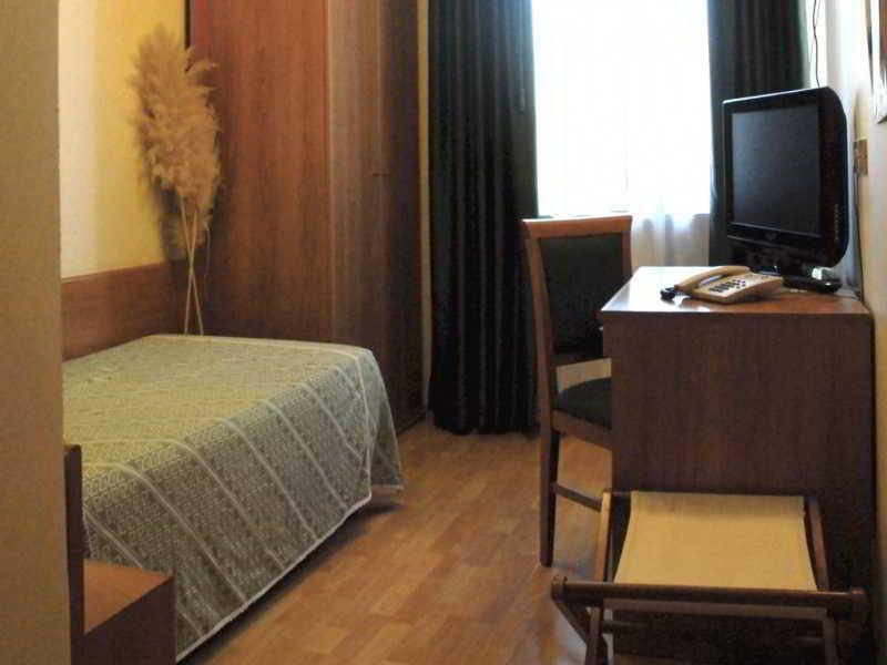 Hotel Sonia Trieste Luaran gambar
