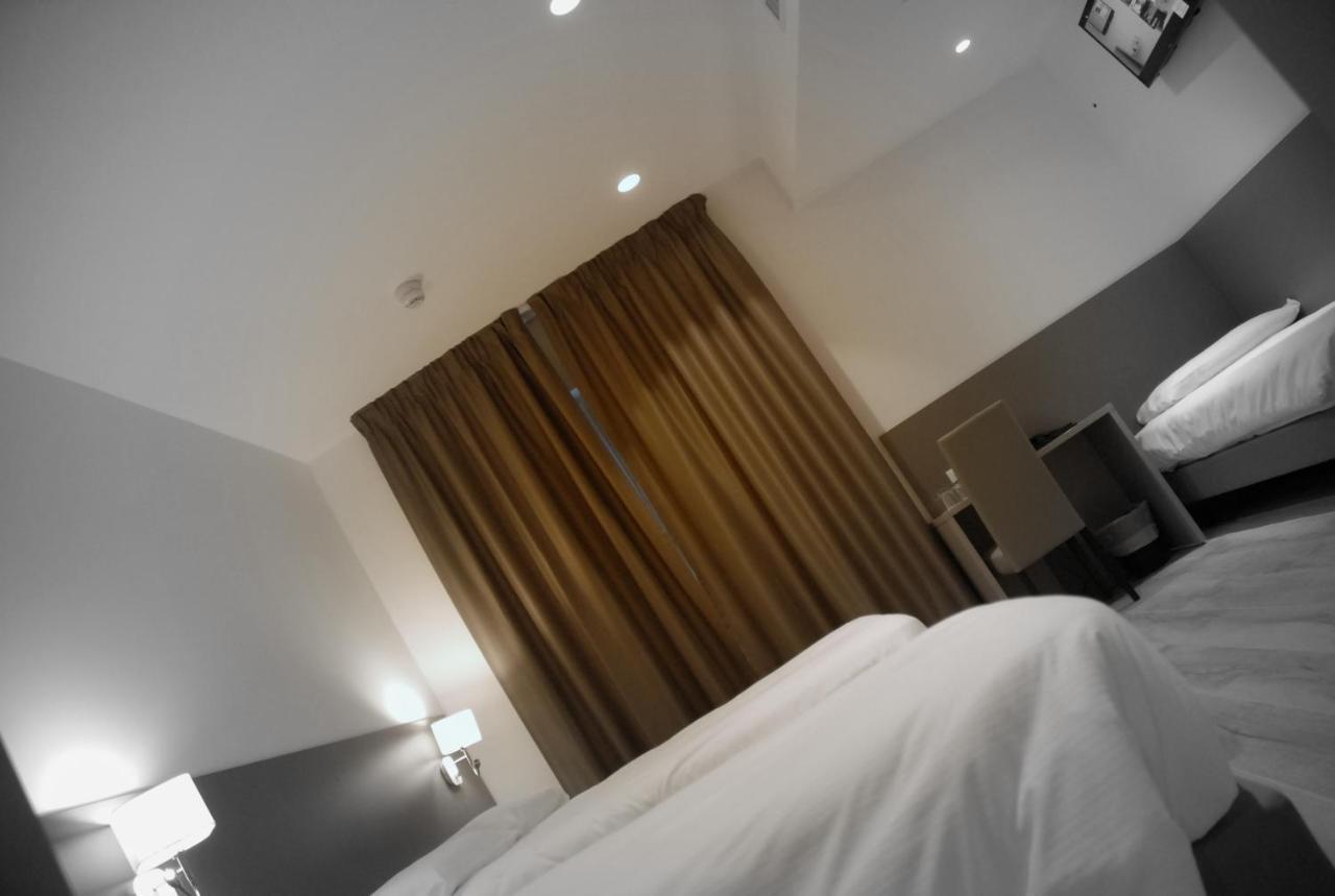 Hotel Sonia Trieste Luaran gambar