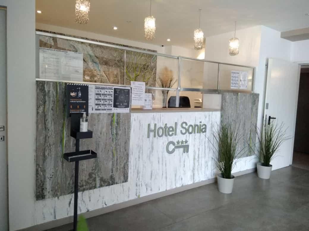 Hotel Sonia Trieste Luaran gambar